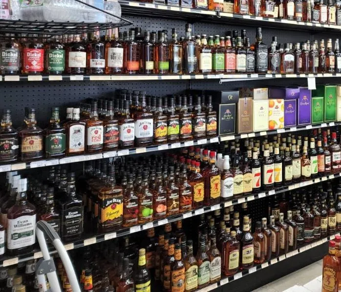 Liquor near Kansas city 64118